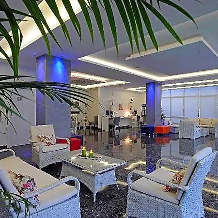 公寓式酒店 蓝色宫殿公寓式酒店 3*