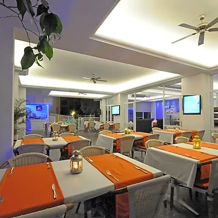 公寓式酒店 蓝色宫殿公寓式酒店 马尔马里斯
