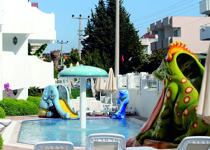 Ξενοδοχείο με διαμερίσματα Blue Palace 3*