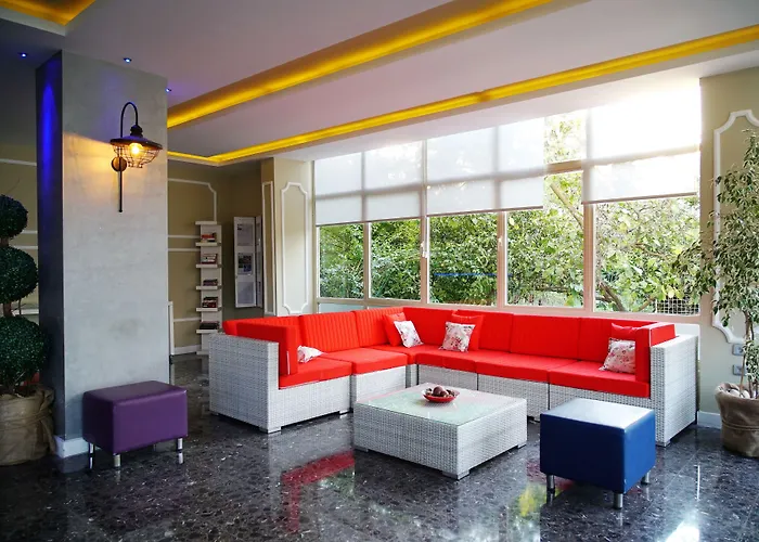 Blue Palace Μαρμαρίς